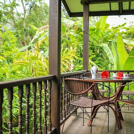 Villa Sri Kampung クア エクステリア 写真